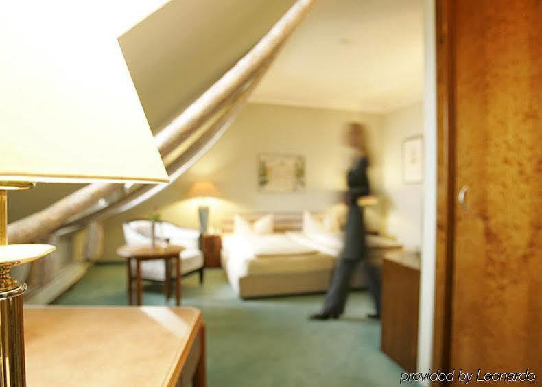 โฮเทล ดอยท์เชส เธียเตอร์ Hotel มิวนิก ภายนอก รูปภาพ