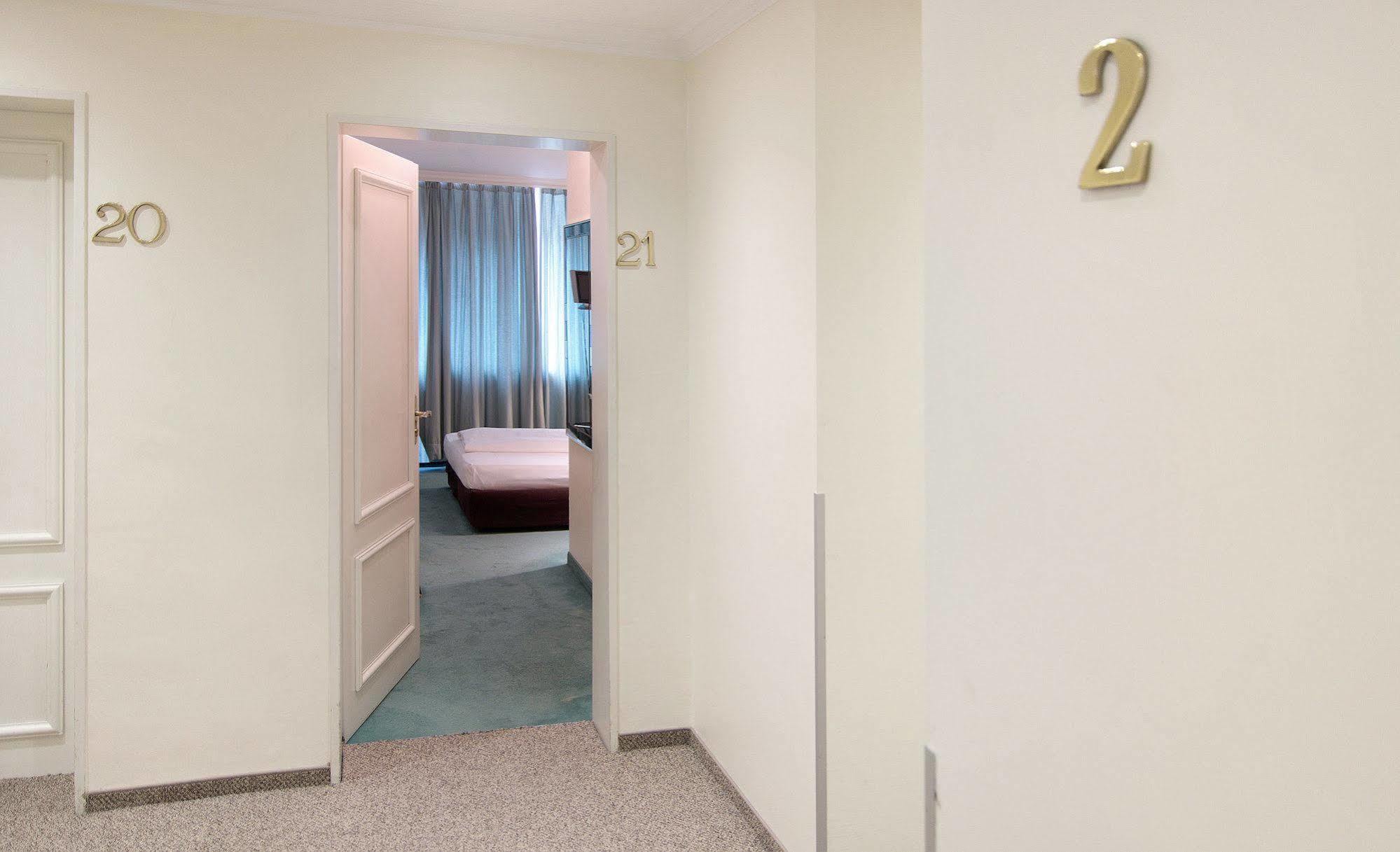 โฮเทล ดอยท์เชส เธียเตอร์ Hotel มิวนิก ภายนอก รูปภาพ